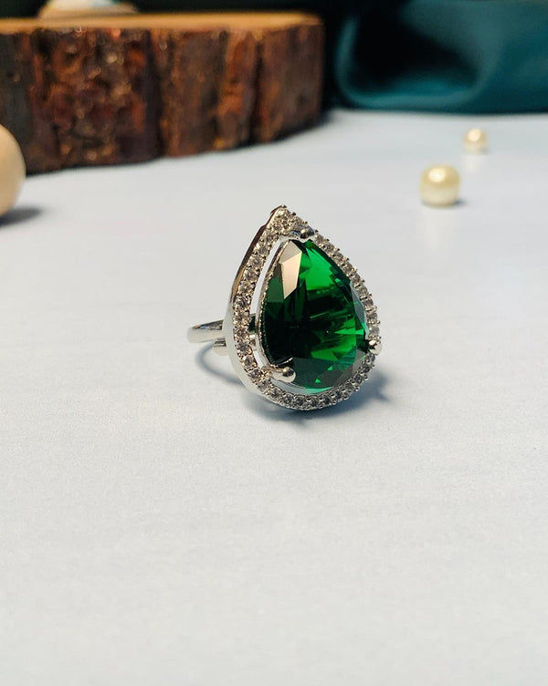 Green Emarald Beautiful Ring