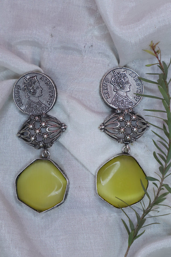 Oxidized Queen Victoria Long Earrings