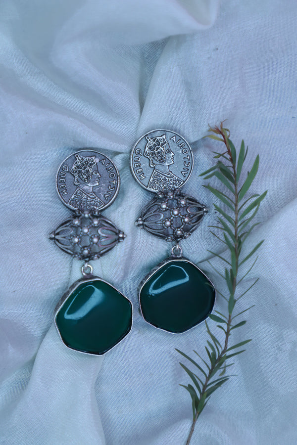 Oxidized Queen Victoria Long Earrings