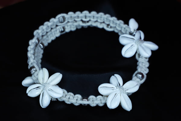 Handmade Kaudi Shell Floral Design Hasli