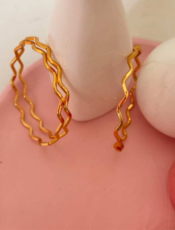 Anti-Tarnish Zigzag Bangles