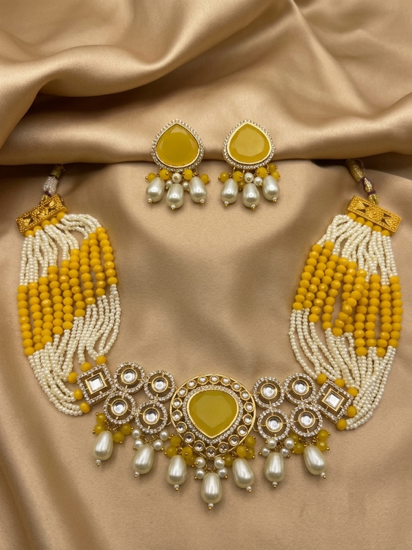 Meraki AD Stone Kundan Choker Set with Beads &Pearls