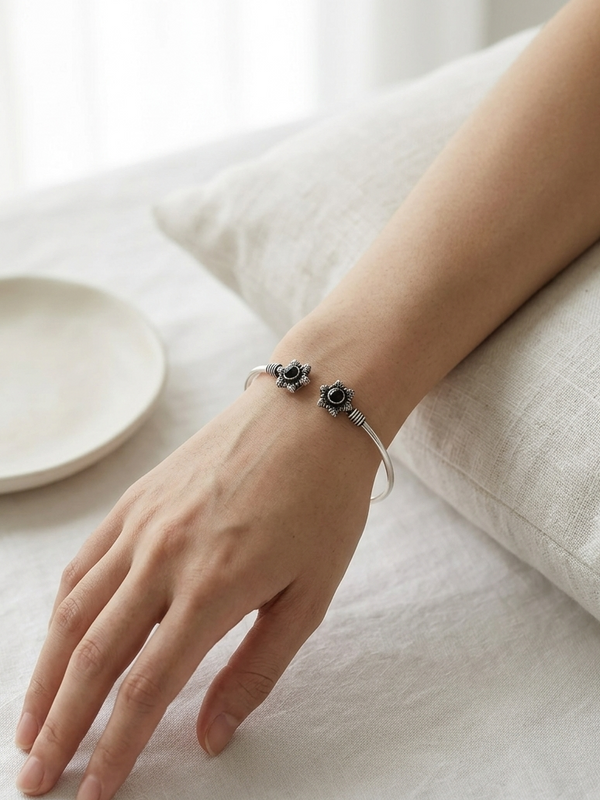 Oxidized Silver Plated Flowered Shaped Bracelet