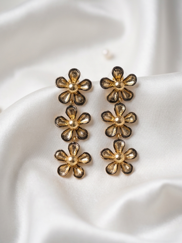 Floral Black And Gold long Korean Earrings