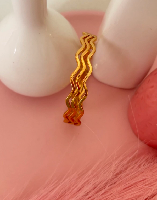 Anti-Tarnish Zigzag Bangles