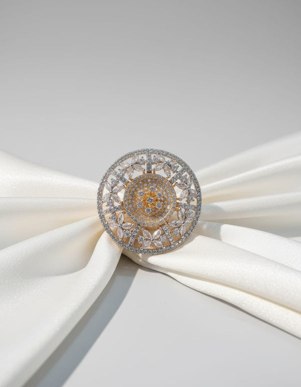 Meraki Elegant Round Diamond Ring