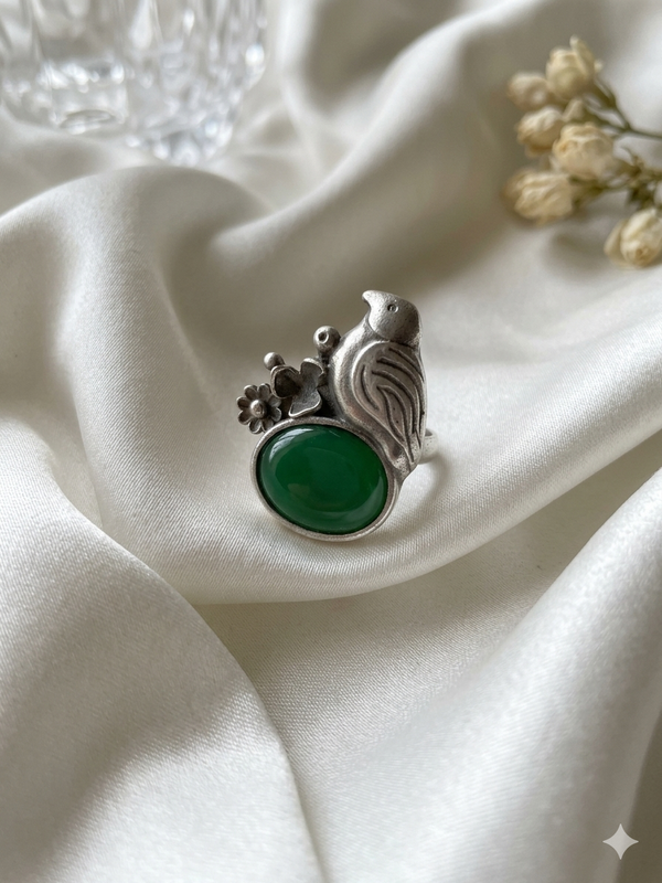 Meraki Sparrow Shape With Stone Oxidized Ring