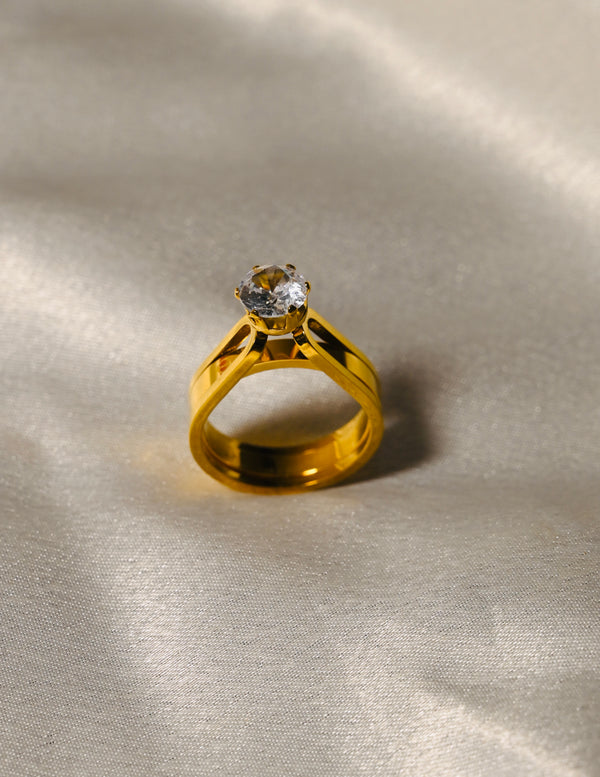 Single Diamond Cartier Style Ring