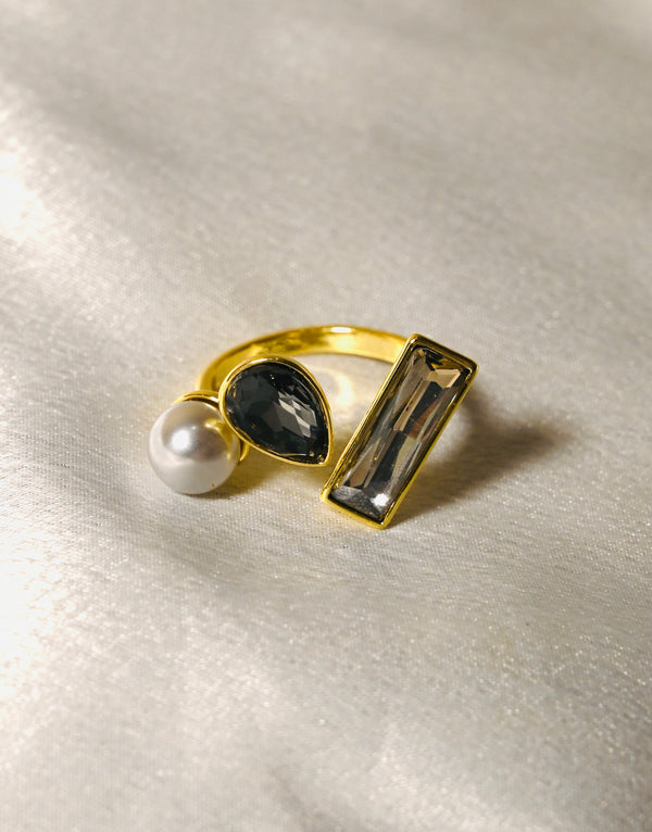 Pearl And Stone Gold Plated Adjustable Ring