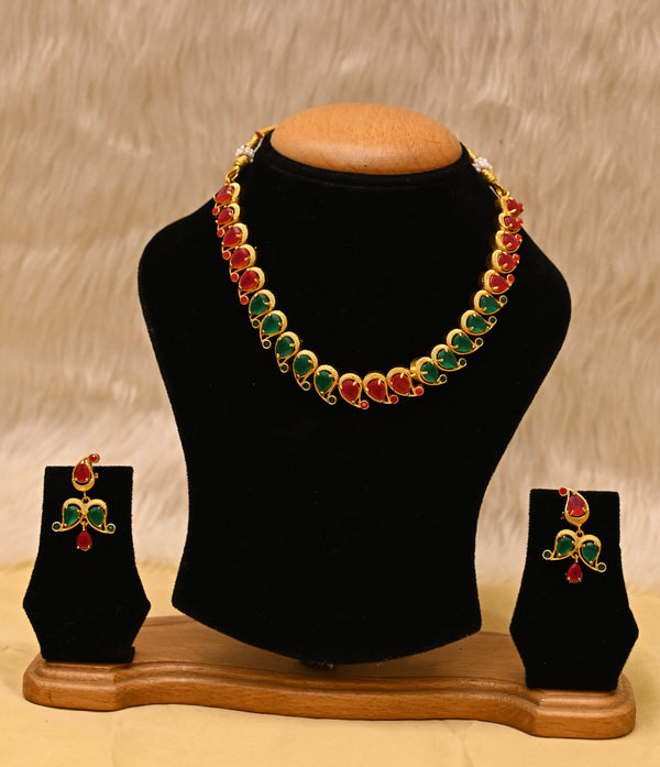 Traditional Gold Plated Choker Set