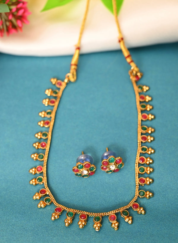 Traditional Choker Set