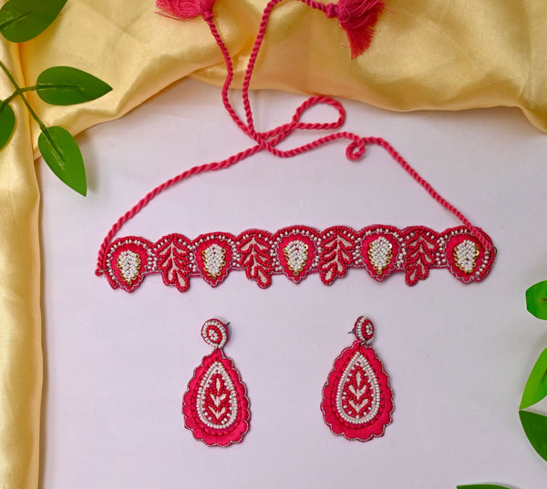 Handmade Leaf Design Choker Design