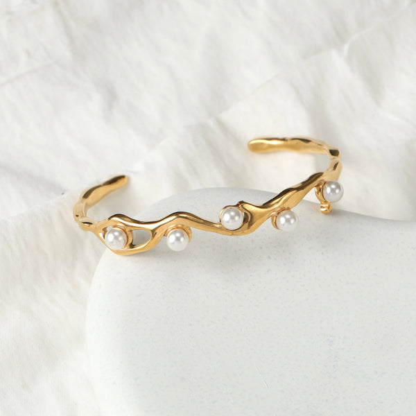 Anti-Tarnish Bracelet With Pearl