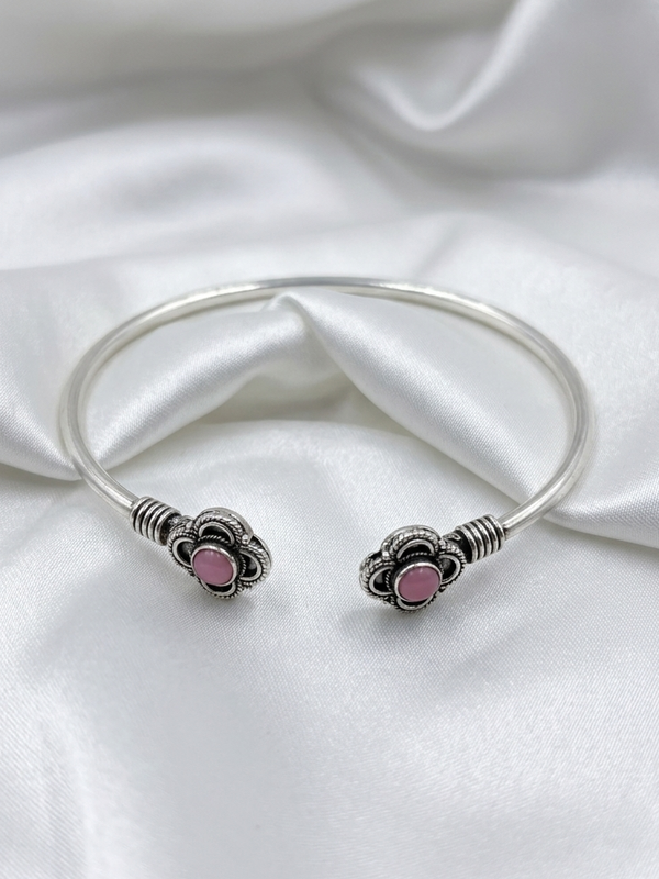 Oxidized Silver Plated Flowered Shaped Bracelet