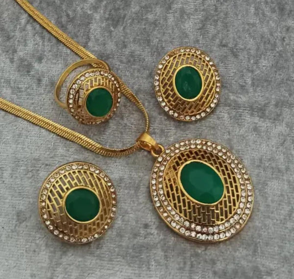 Gold plated Oval Shape Pendant set