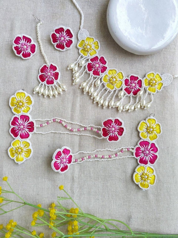 Handmade Flower Design Necklace Sets Perfect for Wedding