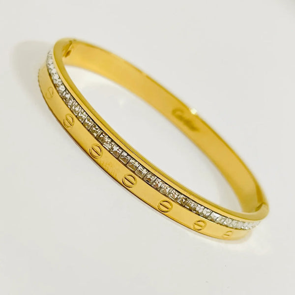Anti-Tarnish Diamond Studded Bracelet