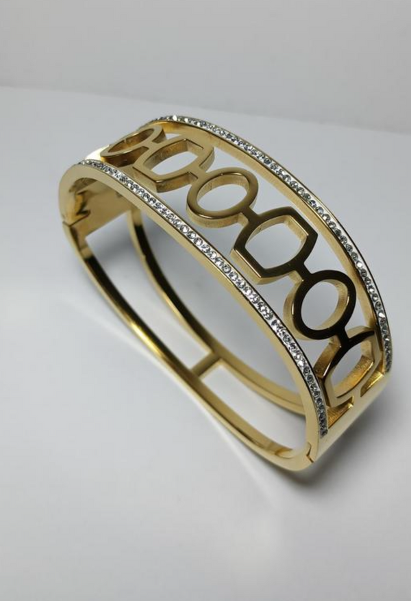 Elegant 18kt Gold Plated Cuff Bracelet