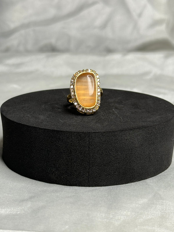 Antique Natural Emerald and Peach Gemstone Kundan Ring