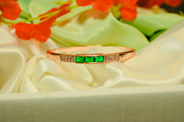 Green Emerald Stone Studded Rose Gold Bracelet