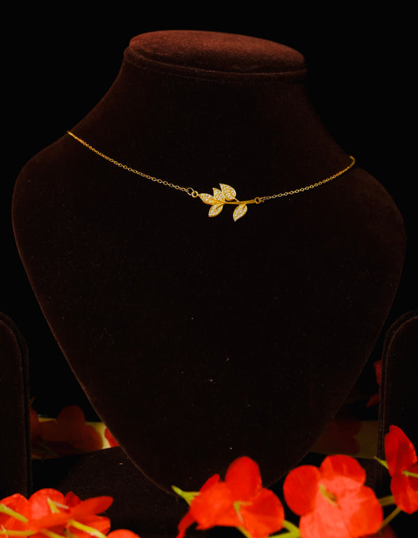 Leaf Style Gold Plated Pendant Chain