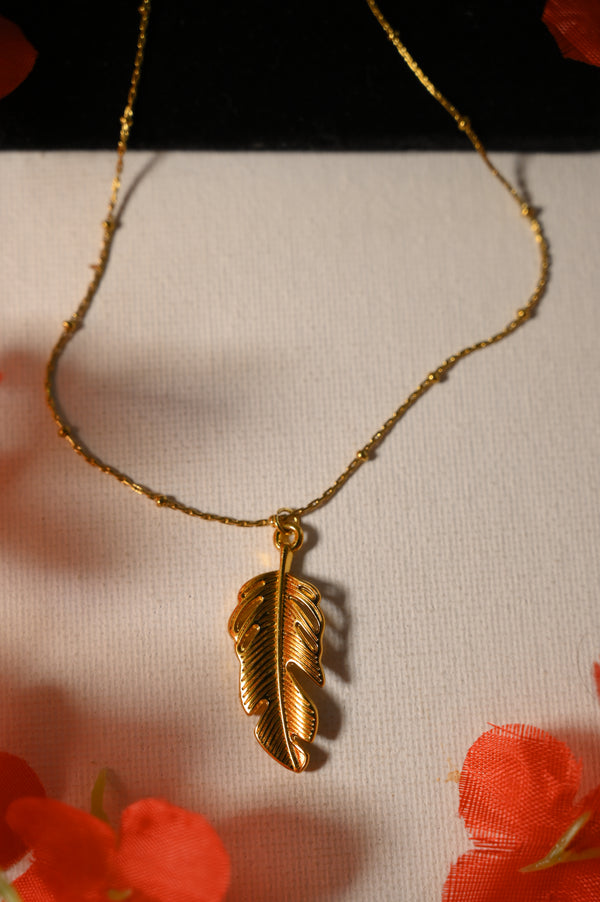 Anti-tarnish Feather Charm Pendant