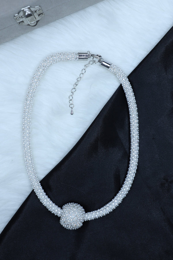 Stunning Statement Neckpiece