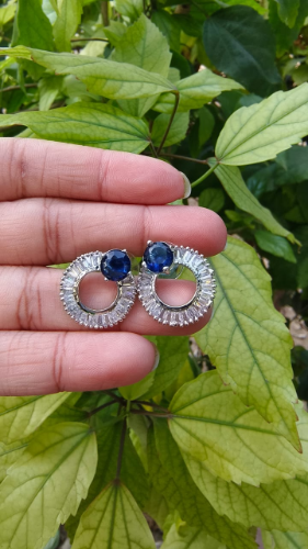 Round American Diamond Stud