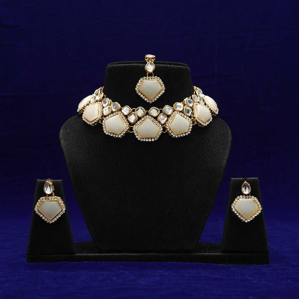 Meraki Kundan Choker with American Diamonds