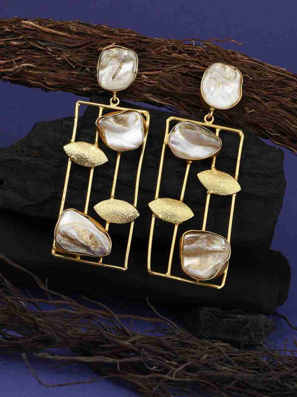 Gold Tone Moon Stone Earring