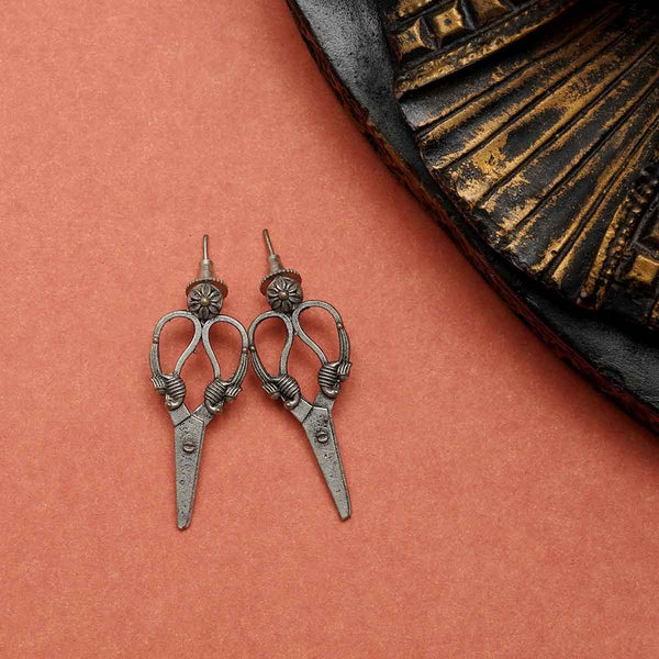 Urban Trendy Scissor Earrings