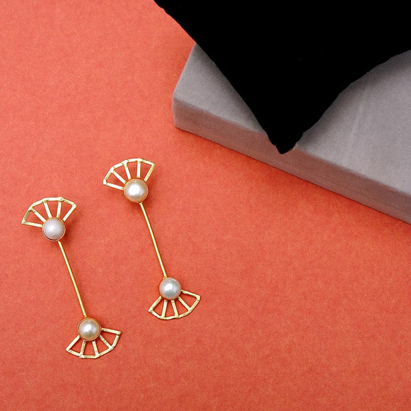 Elegant Pearl Earring