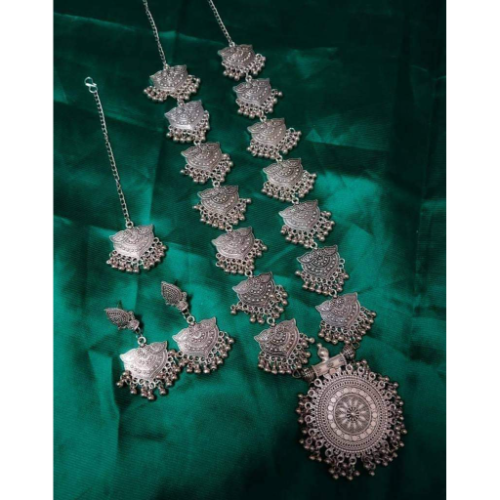 Traditional Silver Replica Long Set