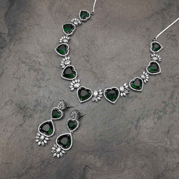 Heart shaped loved Emerald Green Zirconia Necklace Set