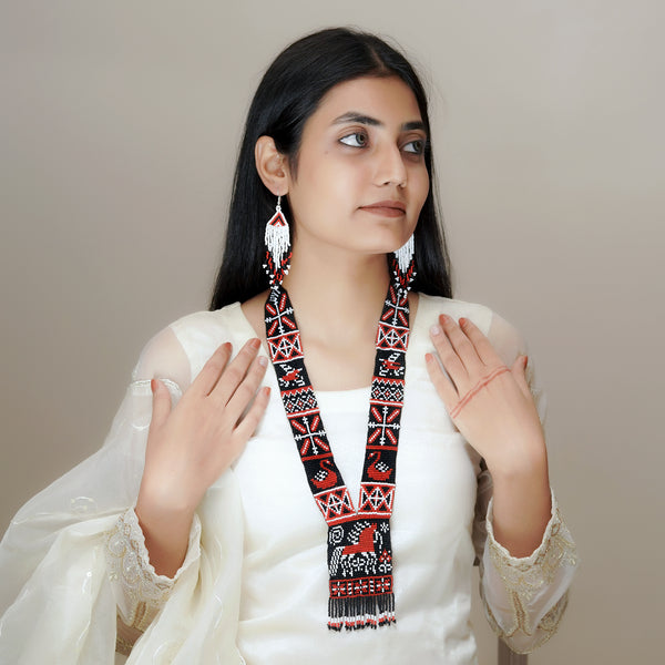 Meraki Trends Handmade Ukranian Beads Horse & Duck Design Necklace