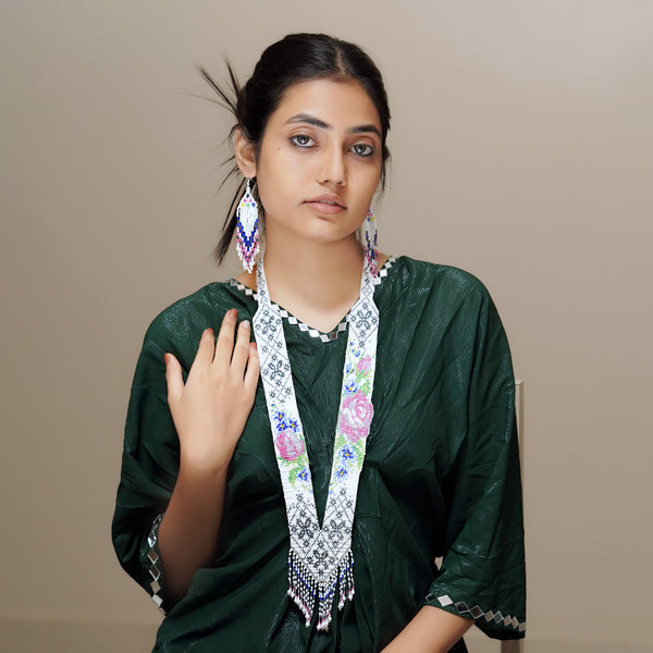 Meraki Trends Ukranian Beaded Pink Rose Design Handmade Necklace