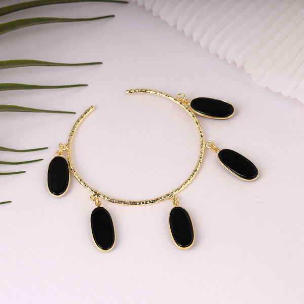 5 Glossy Drop Black Stone Bracelet