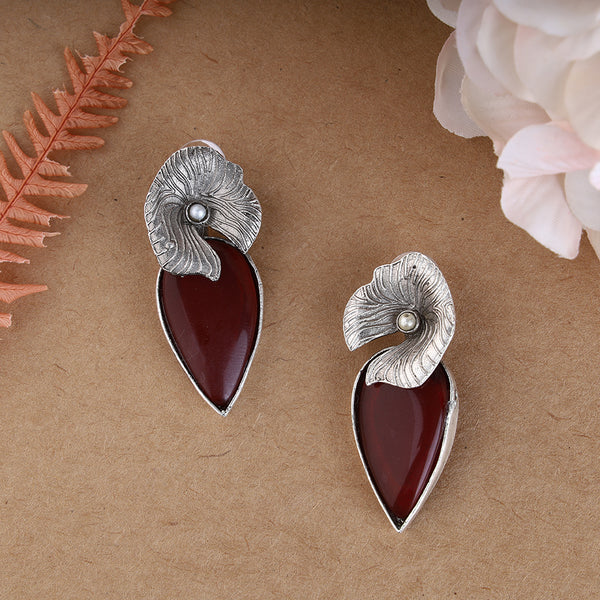 Lotus Leaf Design Earring with Monalisa Stone