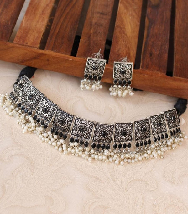 Antique Silver Oxidized and Pearl Choker Set