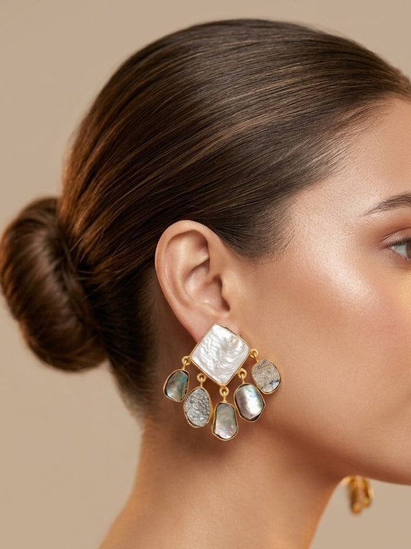 Blue Sara Pearl Earring