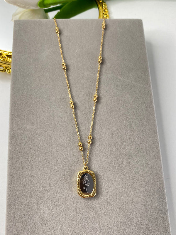 Anti -tarnish Rose Pendent Set