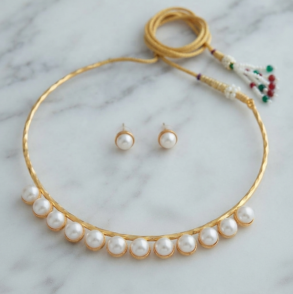 Pretty Pearls Choker Sets