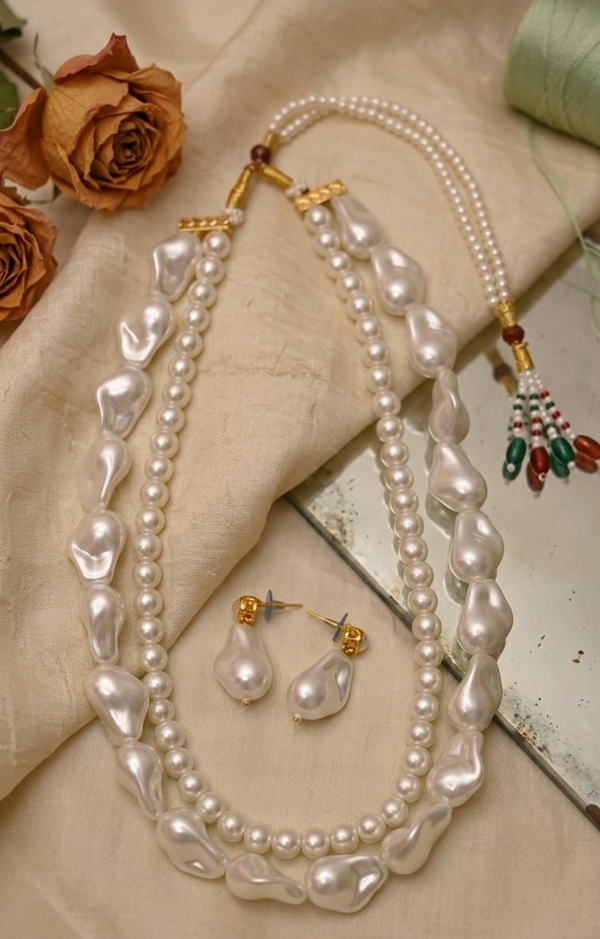 Stunning Double Layer Pearl Neckpiece