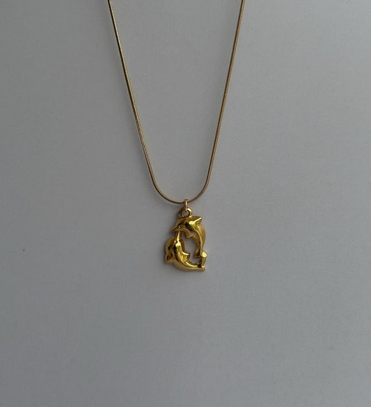 Stylish Gold-Plated Dolphin Pendant