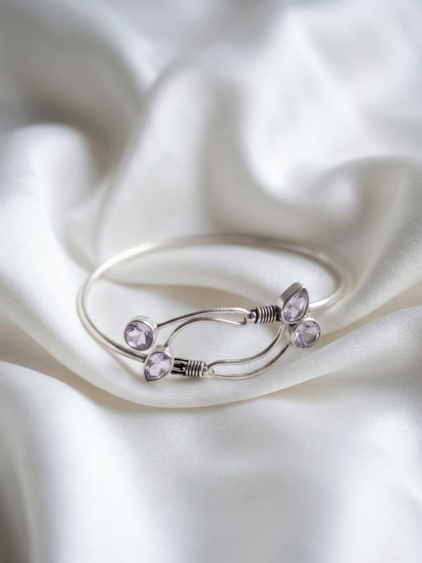 Silver Plated Oxidized Bracelet with Stone