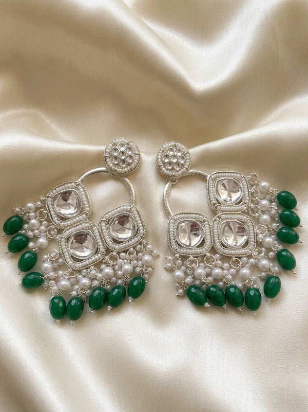 Elegant Look For Antique Traditional Kundan Earrings