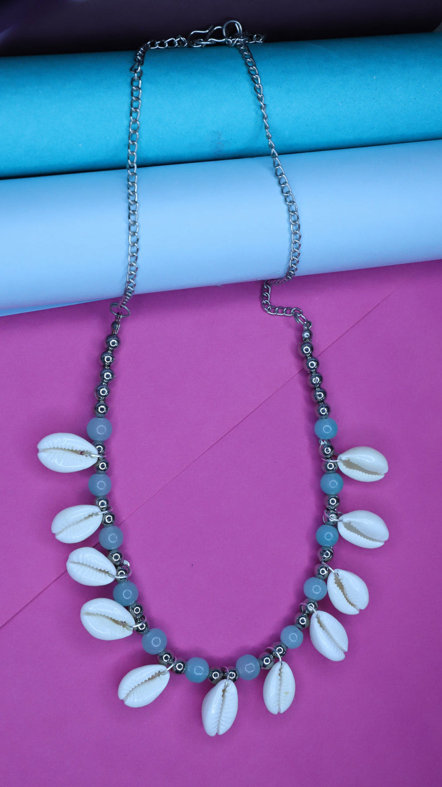 Natural Shell Design Pendant Collarbone Necklace