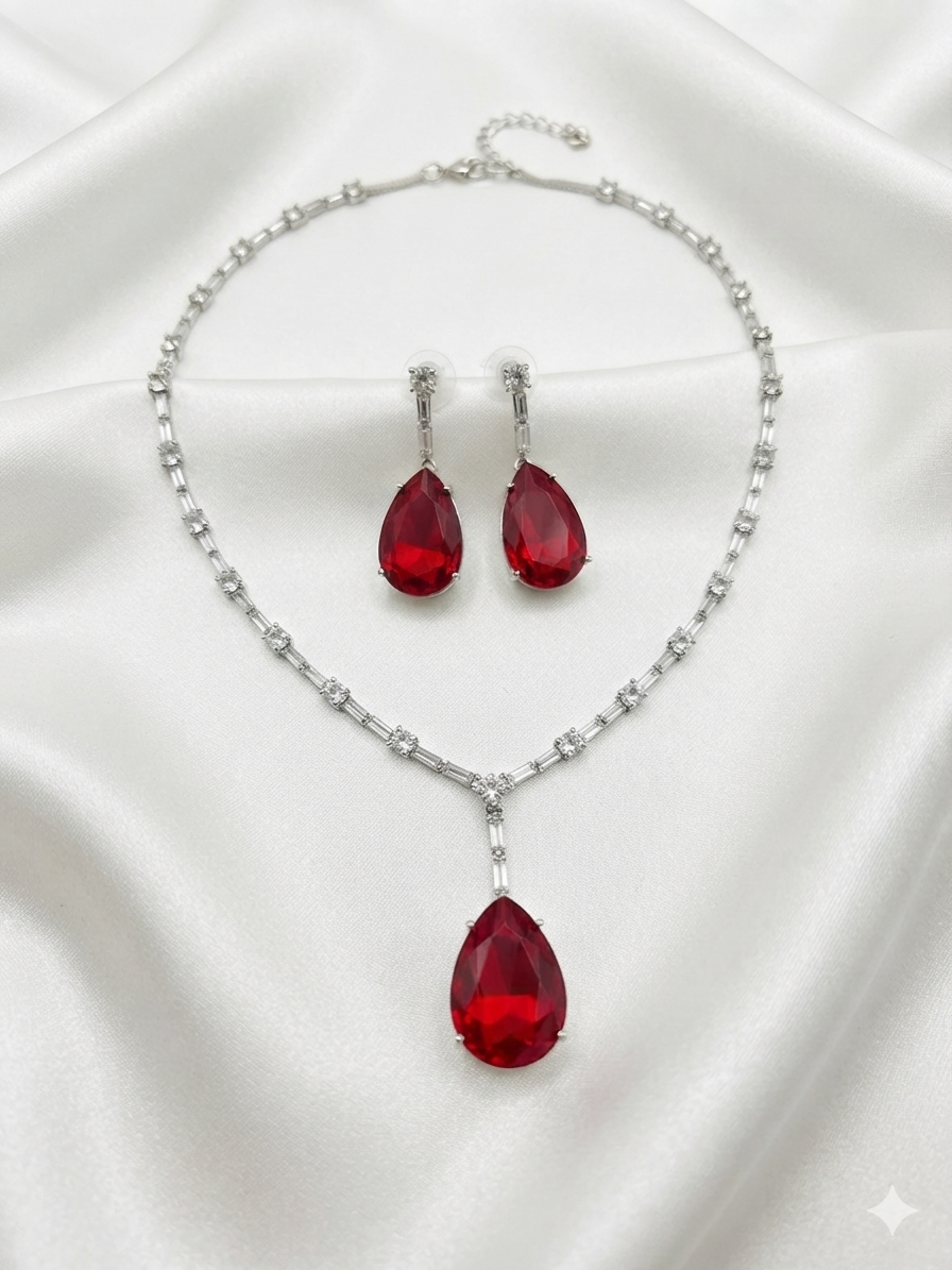 Everlasting Quality Jewels Silver Plated AD Necklace Set