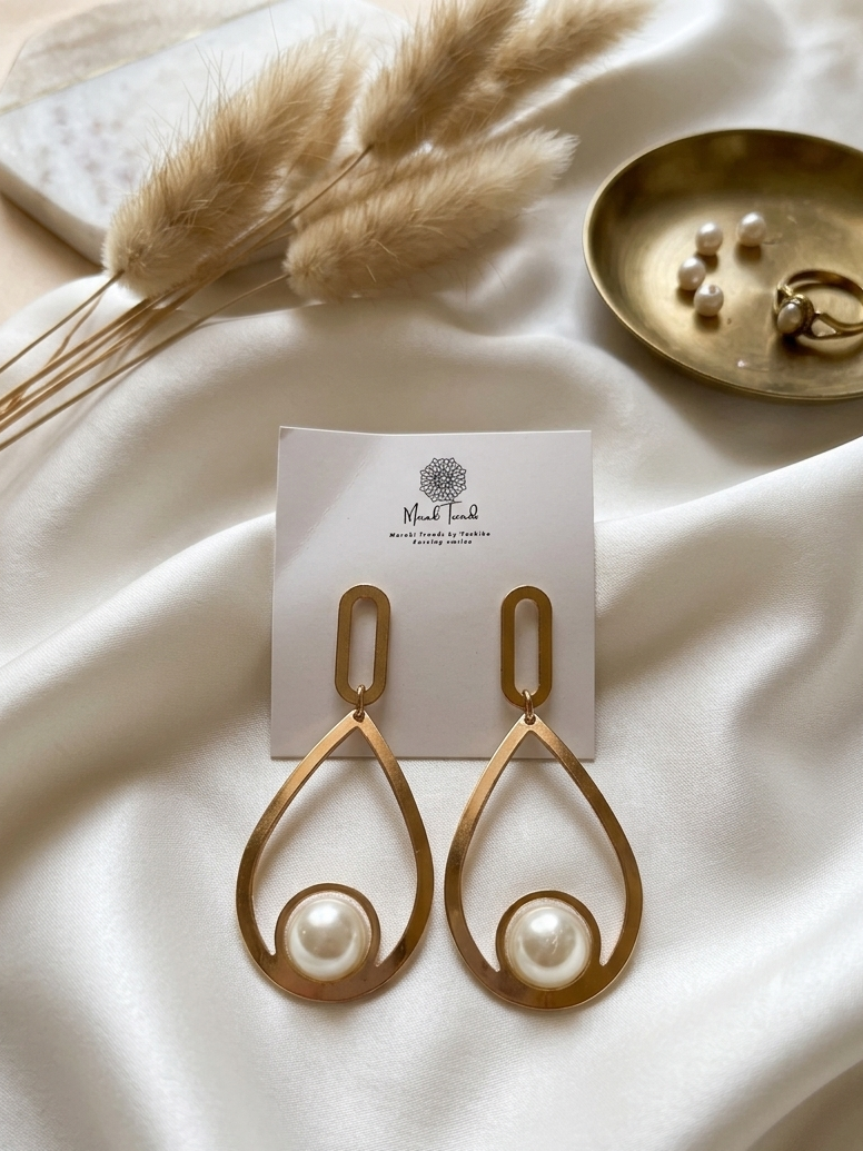 Oval Shape Gold Plated Earring