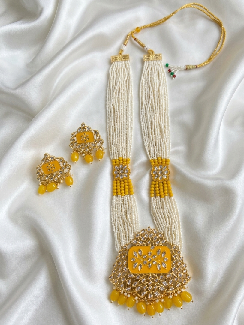 Gold Plated Kundan & Beads Neckpiece